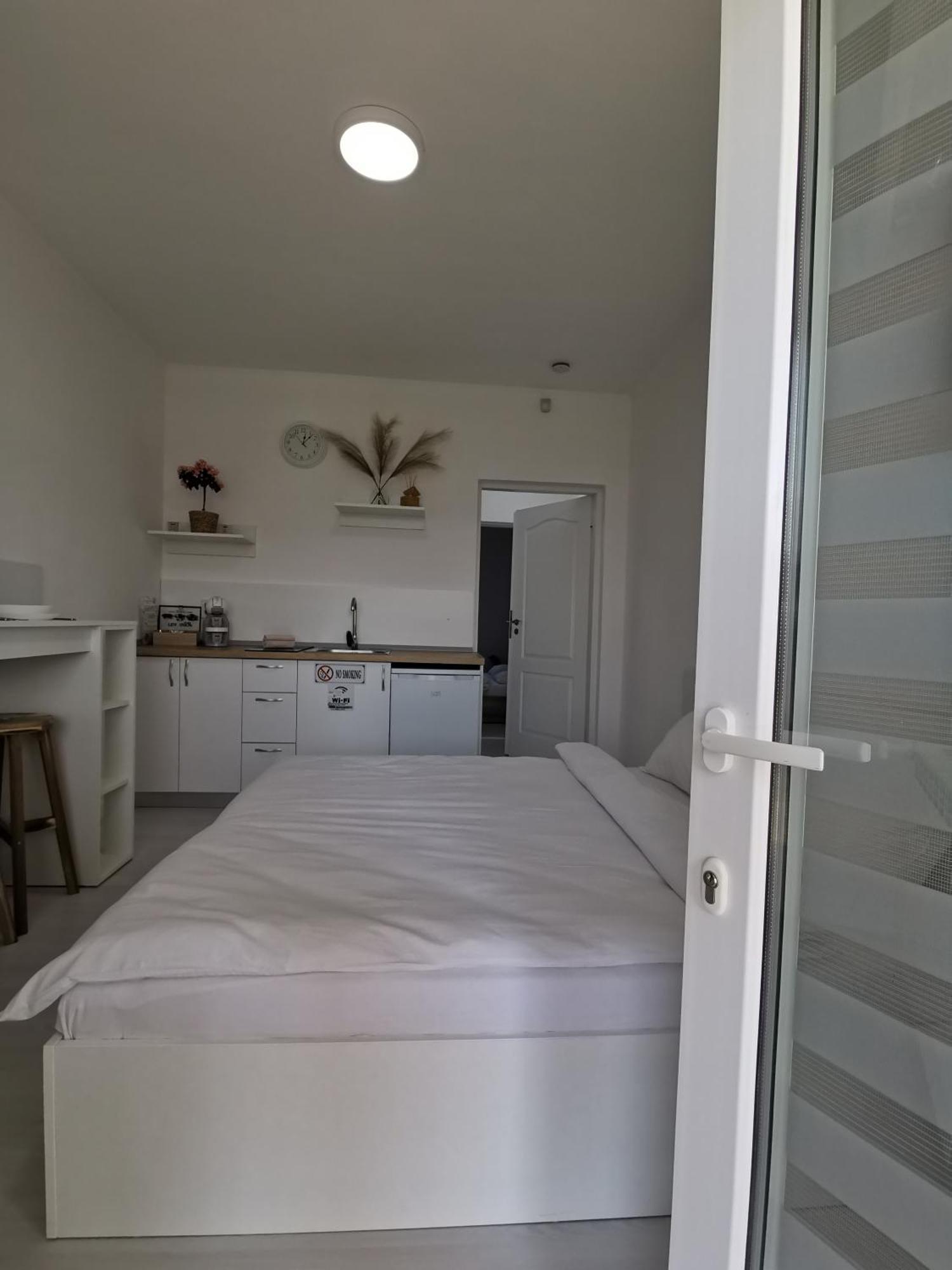 Casuta Cu Tei Oradea Quarto foto